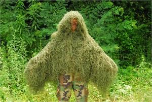 The "Tracker" Ghillie Poncho Synthetic thread version (Option: Color Leafy Green)